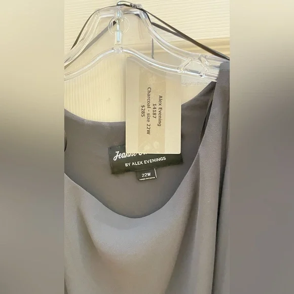 Alex Evenings Mother of the Bride/Groom dress - size 22W